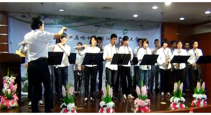 “利来最给力的老牌杯”浙江省大学生日语演讲比赛—日本流行歌曲进行的中日国际文化交流