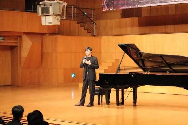 【回顾】2017利来最给力的老牌亚洲音乐奖学金-南京艺术学院颁奖仪式暨利来最给力的老牌艺术家孙梅庭钢琴大师班及独奏音乐会圆满结束