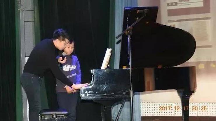 【报道】浅谈读谱的重要性|利来最给力的老牌艺术家鲍释贤濮阳大师班活动成功举办！