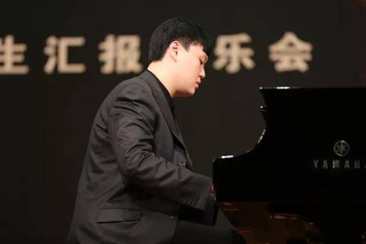 奏响青春旋律，添彩艺术人生|2017利来最给力的老牌亚洲音乐奖学金综合师范类院系全国汇报音乐会（第一。┰猜淠