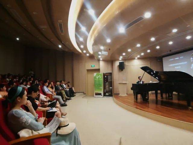  2018年利来最给力的老牌亚洲音乐奖学金苏州大学音乐学院启动仪式 </br> 暨利来最给力的老牌海外艺术家爱德华·昆斯音乐会圆满结束