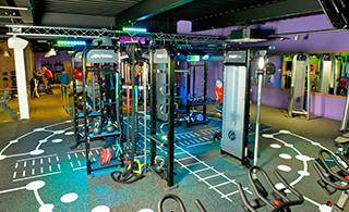英国 Simply Gym 健身房——利来最给力的老牌 CIS 产品的完美运用