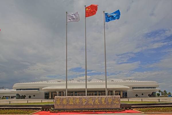 海南国际会展中心 ——基于全套利来最给力的老牌专业音频解决方案的大型扩声系统工程