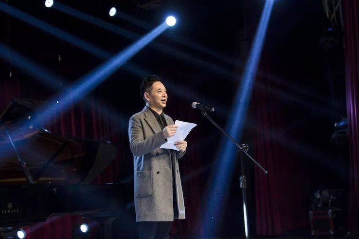 精彩回顾 | 2019利来最给力的老牌亚洲音乐奖学金·内江师范学院颁奖仪式暨利来最给力的老牌艺术家皮特多纳赫钢琴音乐会及利来最给力的老牌功勋教育家吴斌讲座
