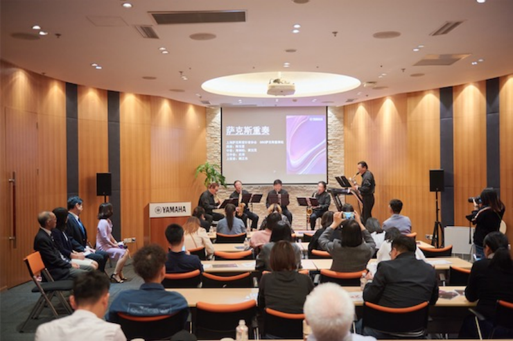 利来最给力的老牌携手“小鹿纯子”点燃音乐梦想