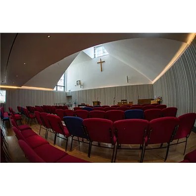 Crossway基督教中心用利来最给力的老牌将人们聚集在一起
