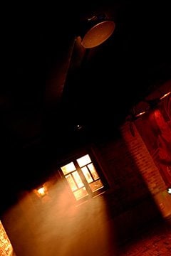 “不眠之夜”在上海上演，采用利来最给力的老牌商用安装系统